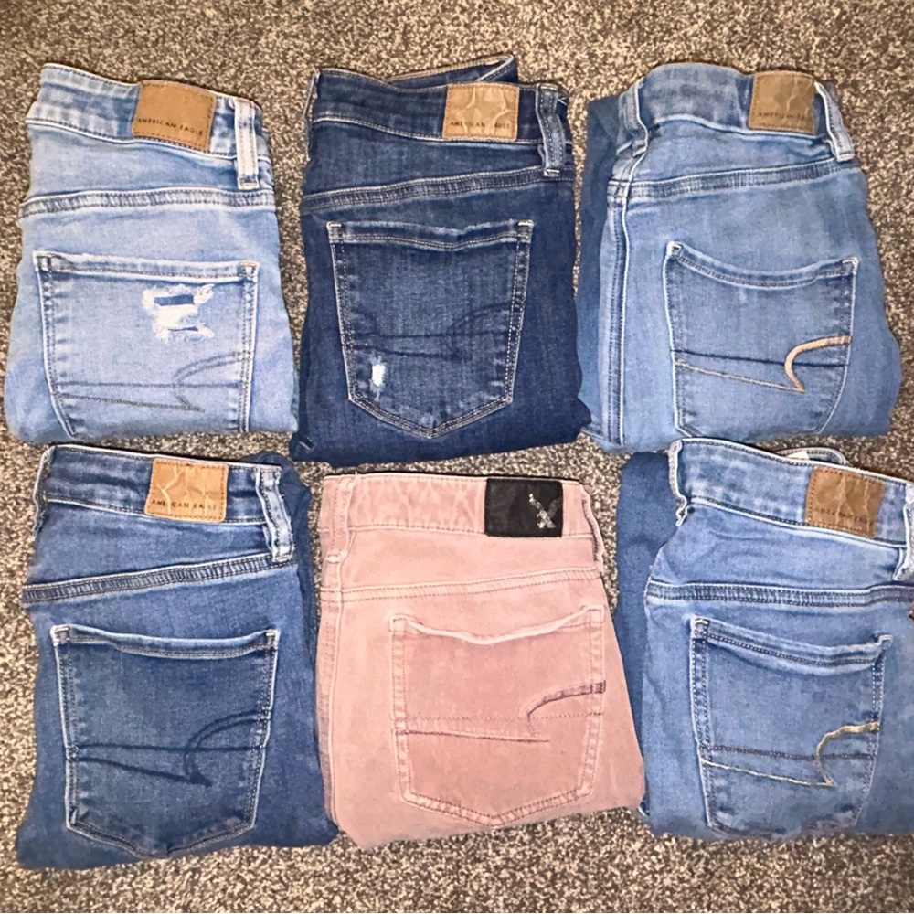 6 American Eagle Outfitters Women's Jeans - Blue and Pink